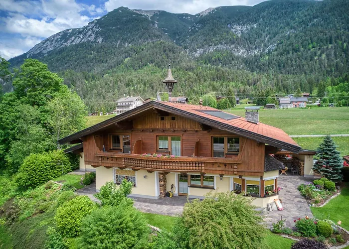 Appartments Geisler Guest house 4*